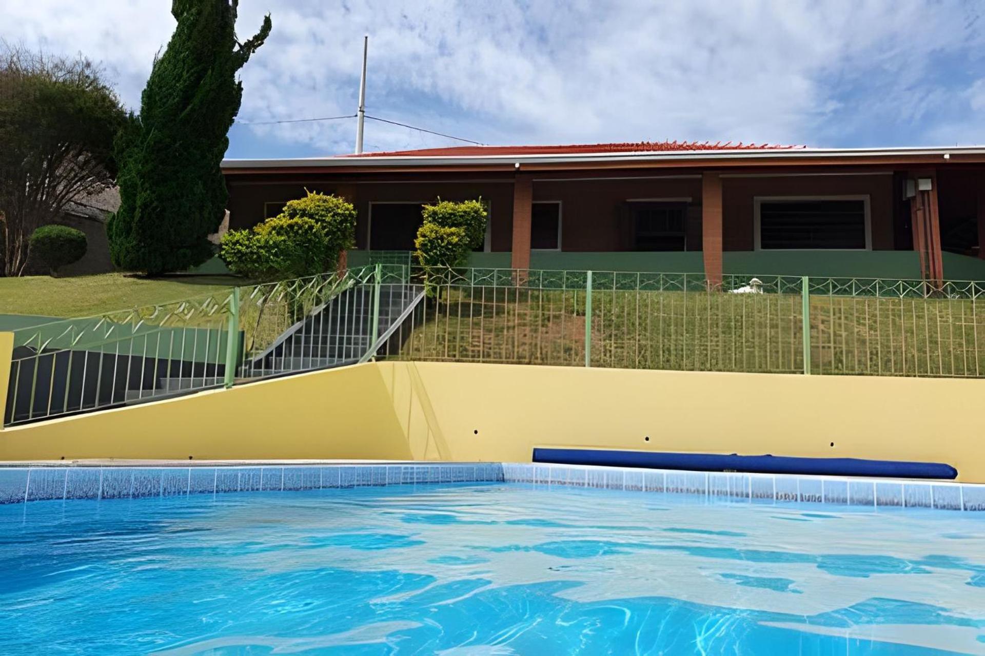 Chacara Com Piscina Aquecida- Perdoes Villa Bom Jesus dos Perdões Eksteriør bilde